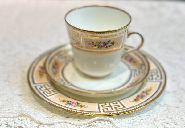 Antique Teacups & Saucers - A Victorian Tea Set