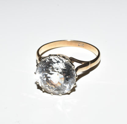 9ct Gold Ladies Cocktail/Statement Ring  - Clear Stone