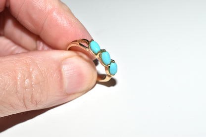 14ct  Gold Turquoise Dress Ring