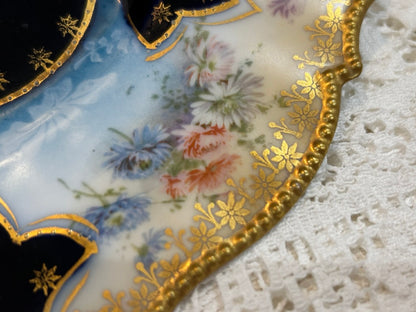 Viersa  Prussian Porcelain Display Cabinet Plate hand painted vintage