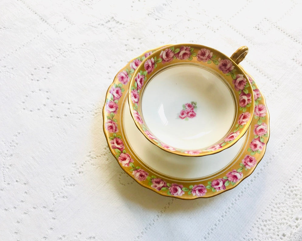 Juego de platillos de taza de té francés D&amp;C - Rosas rosas
