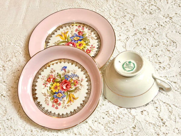 22kt gold rim pink teacup saucer set vintage china 