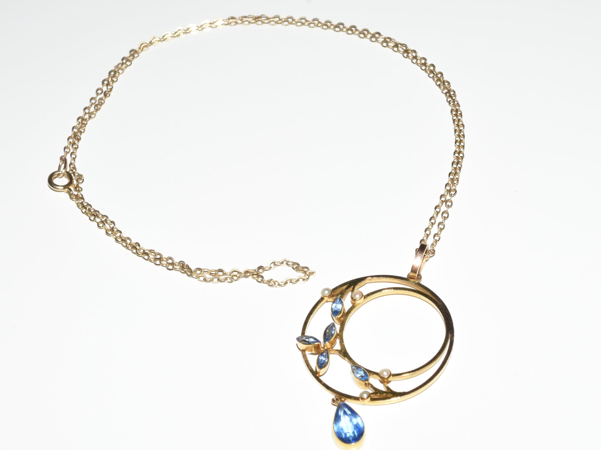 Edwardian Style Ladies 9ct Gold Blue Stone Necklace