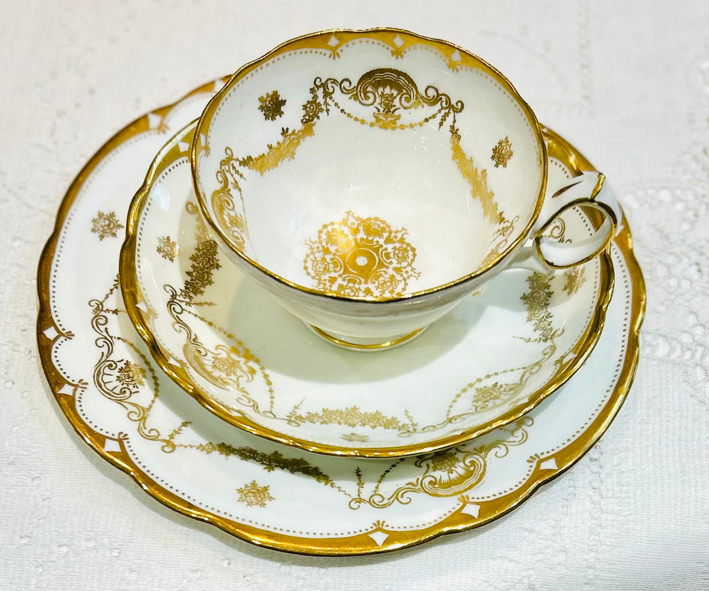 Hammersley White & Gold Elegant Vintage Teacups