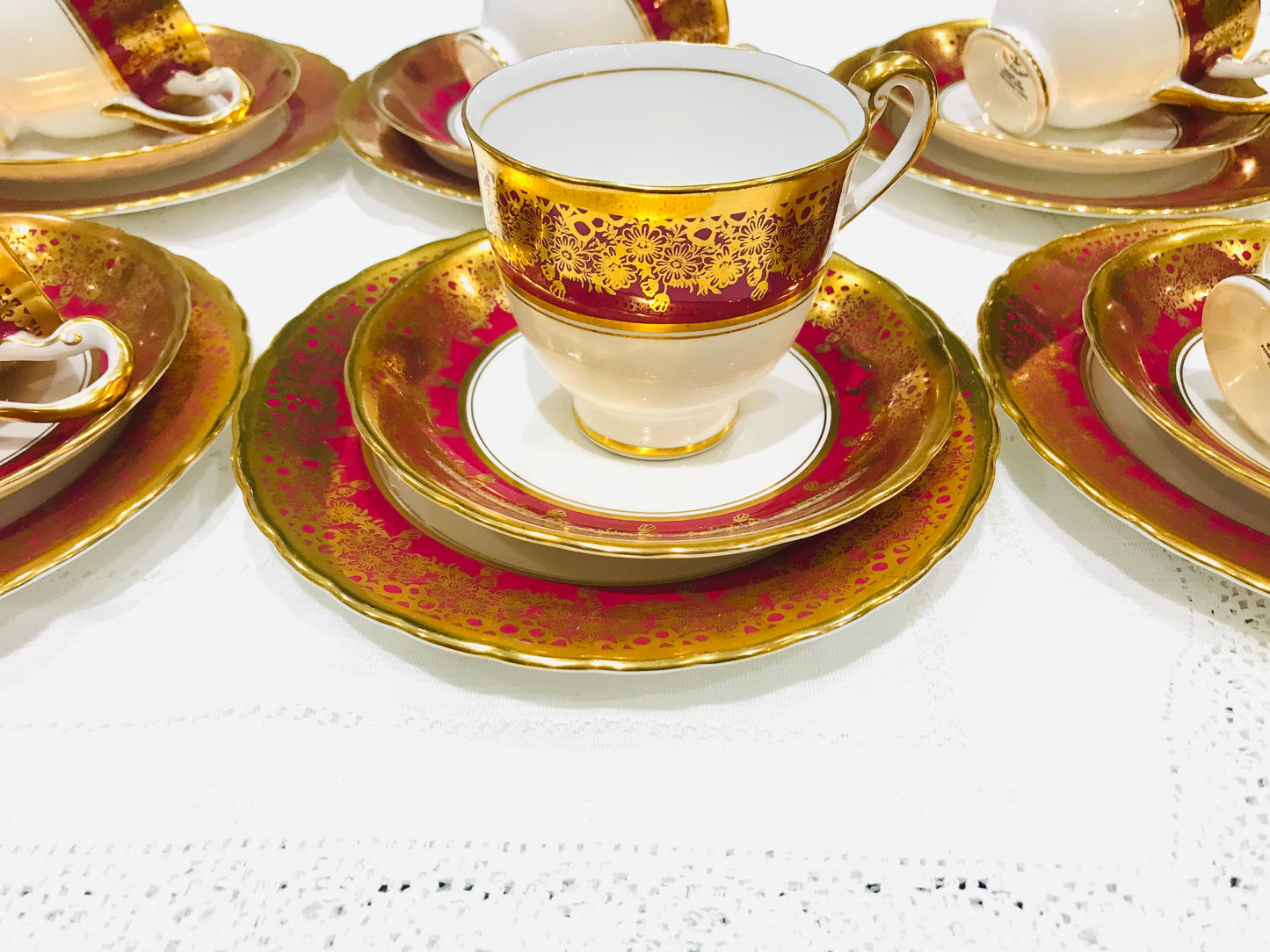 Chelsea Vintage Red & Gold Tea Set