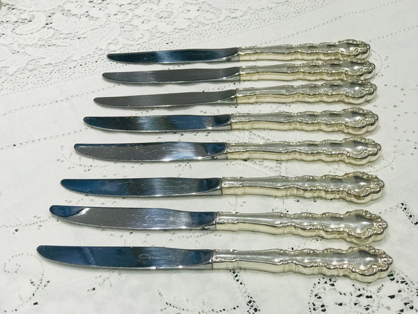 ONEIDA Cutlery 8 Dinner Knives