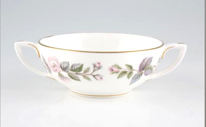 x 4 Royal Worcester June Garland Soup Bowls Twin Handle Soup Bouillon Cup Vintage dinnerware