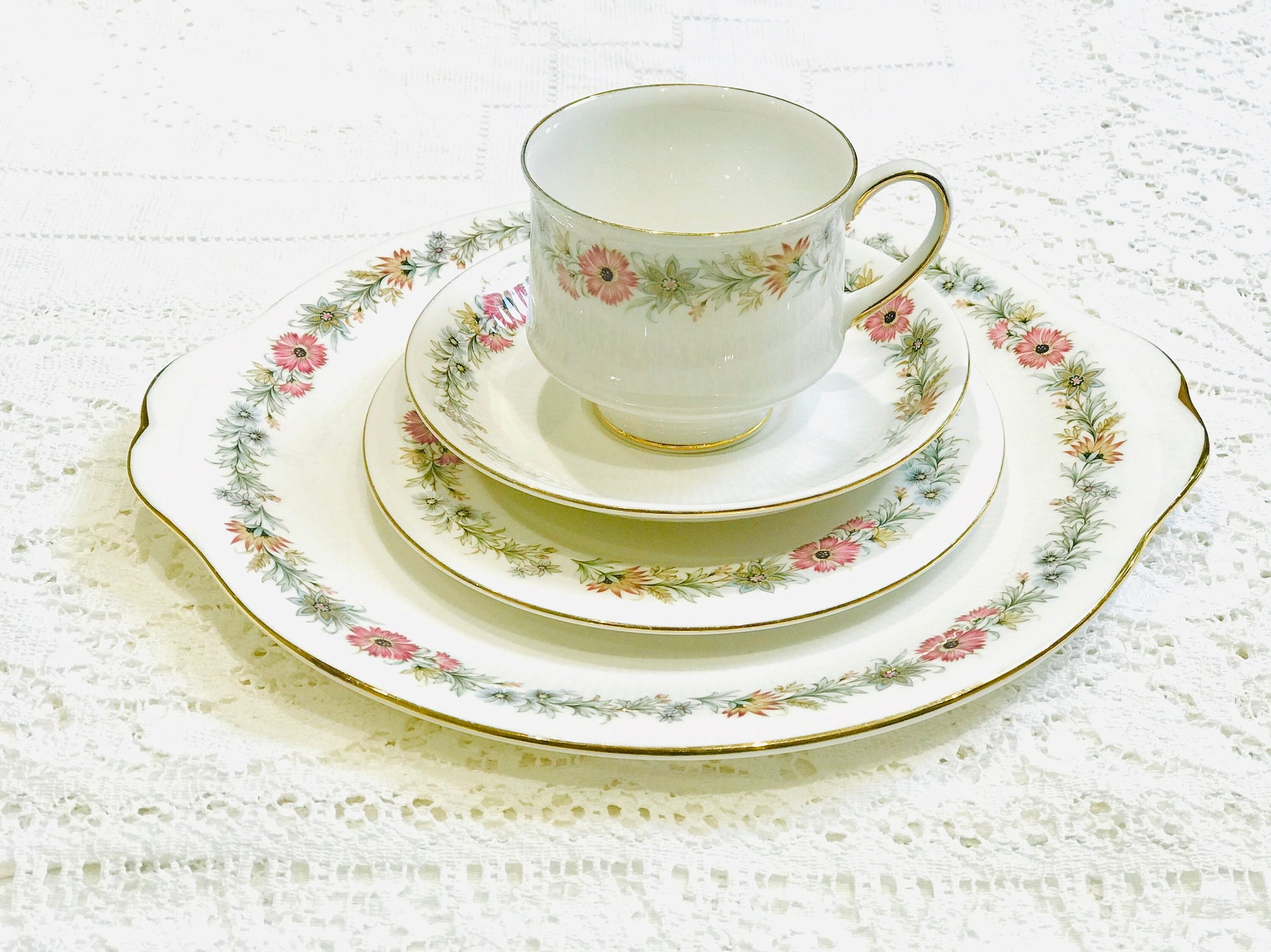 Paragon Belinda Tea cup and saucer trio white/pink flowers English vintage fine bone china for Afternoon tea